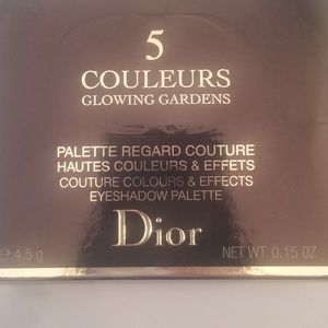 Brand new beautiful color pallet eyeshadow!